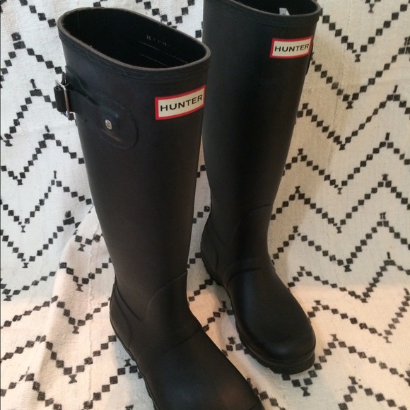Shoes - Hunter Boots Black Tall ONLY WORN TWICE